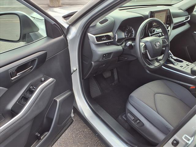2023 Toyota Highlander 