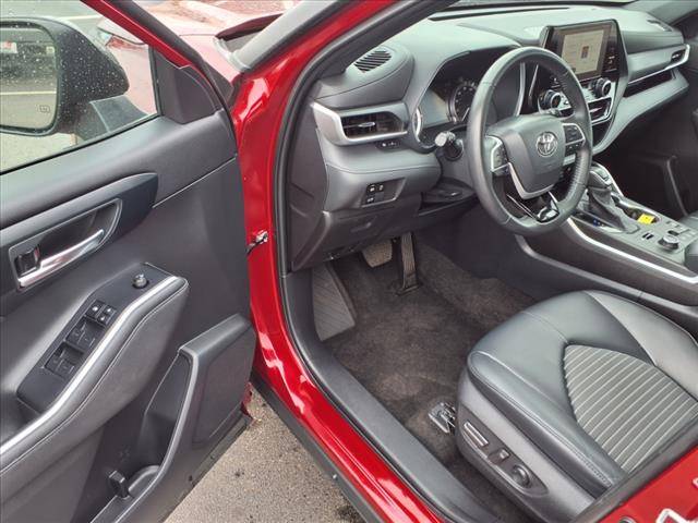 2023 Toyota Highlander XSE