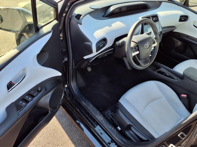 2016 Toyota Prius TWO