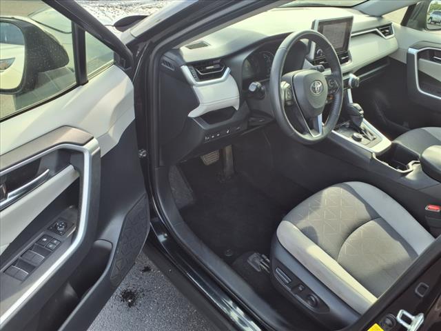 2023 Toyota RAV4 Hybrid HYBRID XLE