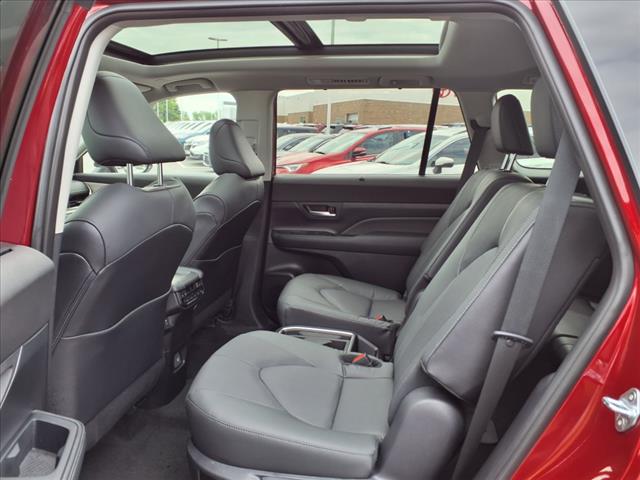 2025 Toyota Grand Highlander PLATINUM