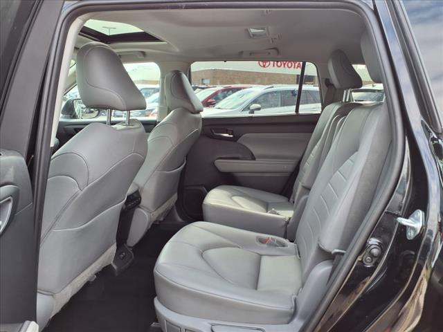 2020 Toyota Highlander Hybrid HYBRID XLE