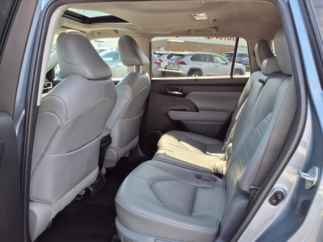 2022 Toyota Highlander XLE
