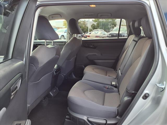 2023 Toyota Highlander 