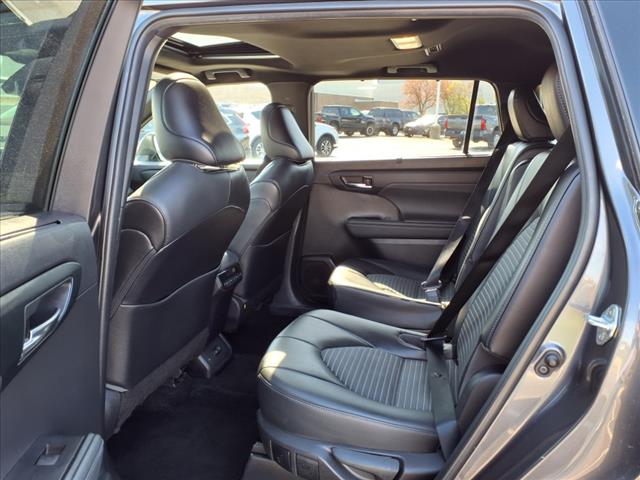 2022 Toyota Highlander XSE