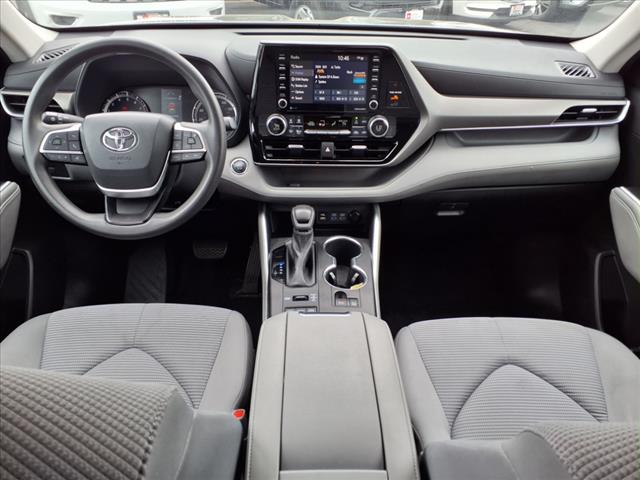2022 Toyota Highlander L