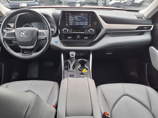 2022 Toyota Highlander Hybrid HYBRID XLE