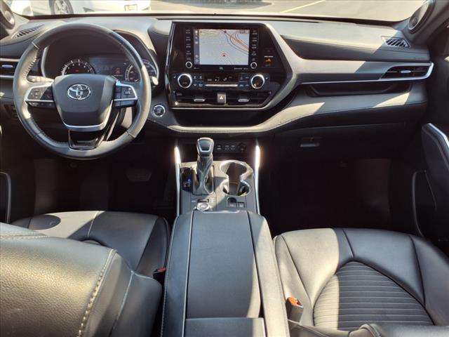 2022 Toyota Highlander XSE