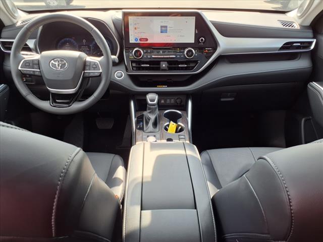 2024 Toyota Highlander PLATINUM
