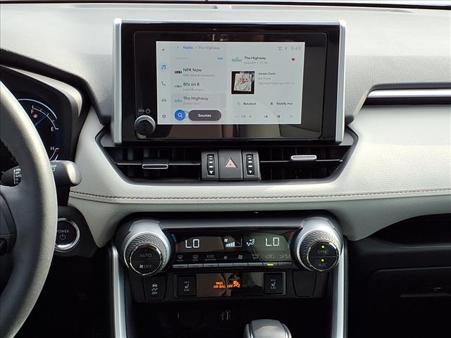 2024 Toyota RAV4 Hybrid HYBRID XLE PREMIU
