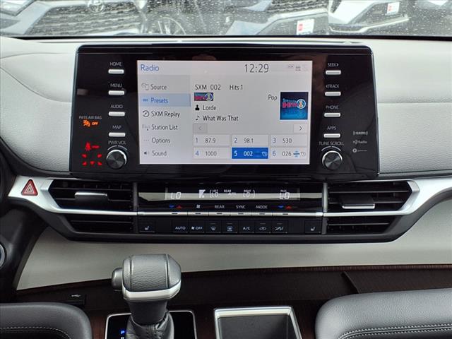 2021 Toyota Sienna XLE