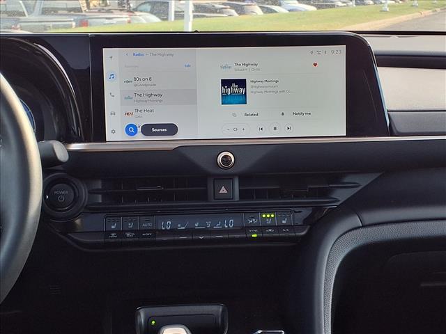 2025 Toyota Crown PLATINUM
