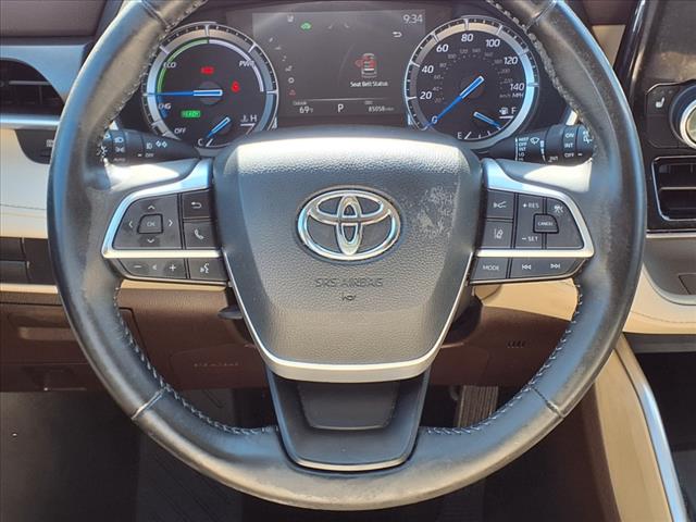 2022 Toyota Highlander Hybrid HYBRID XLE