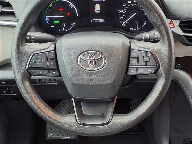 2022 Toyota Sienna LE