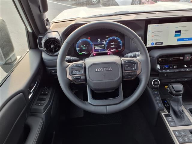 2025 Toyota Land Cruiser 4DR 4WD