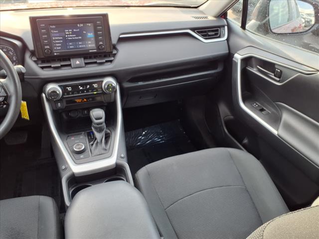 2020 Toyota RAV4 Hybrid HYBRID LE