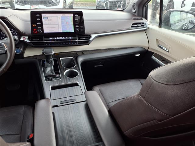 2021 Toyota Sienna PLATINUM