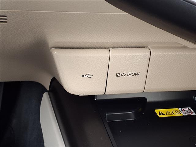 2023 Toyota Camry Hybrid HYBRID XLE