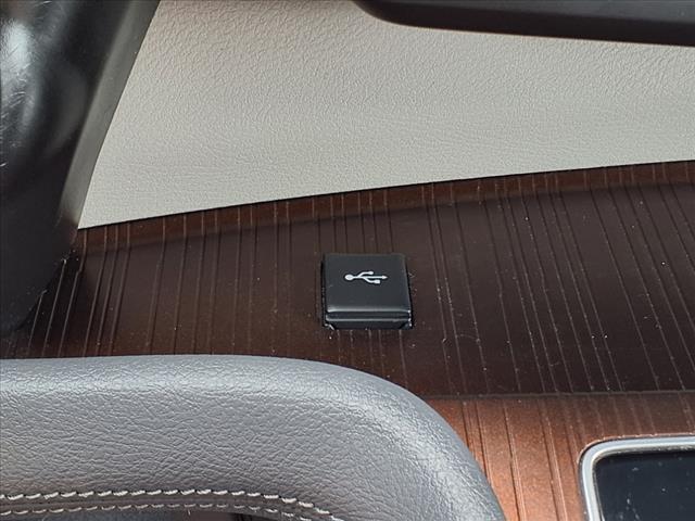 2022 Toyota Sienna LE