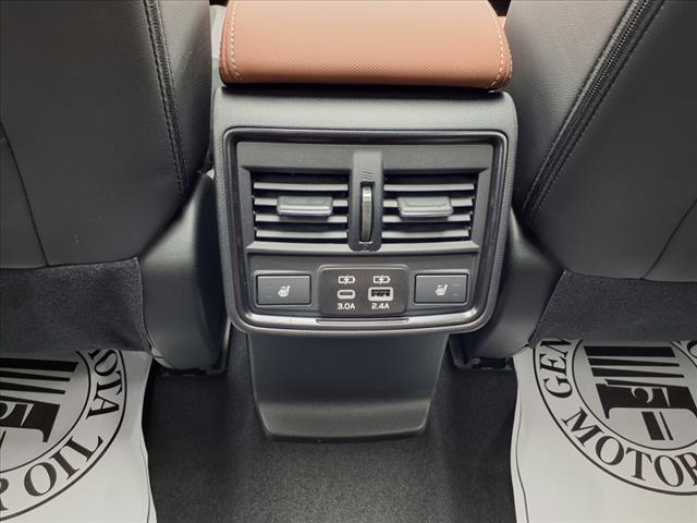 2025 Subaru Forester TOURING