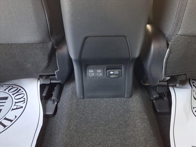 2024 Toyota Prius Prime SE
