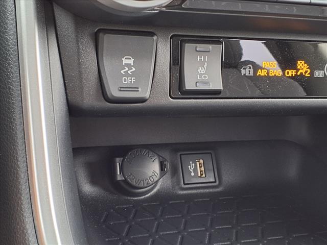 2023 Toyota RAV4 Hybrid HYBRID XLE