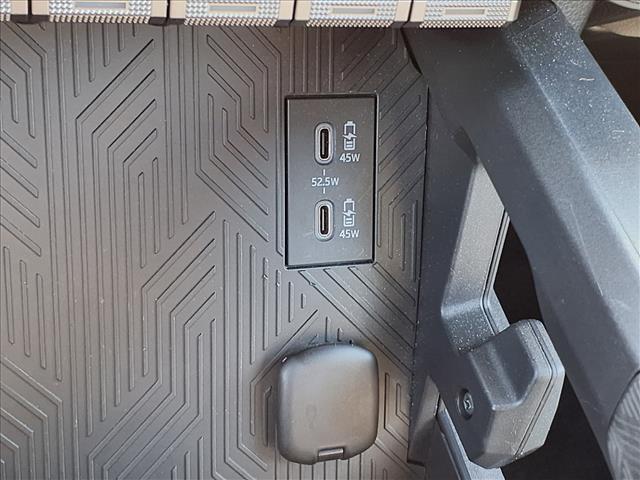 2024 Toyota Tacoma LIMITED HYBRID