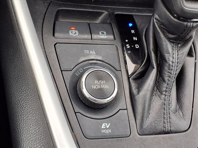 2021 Toyota RAV4 Hybrid HYBRID XLE