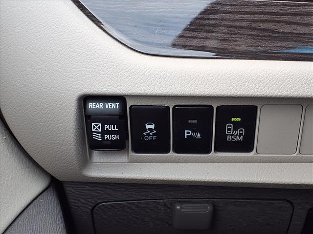 2016 Toyota Sienna XLE