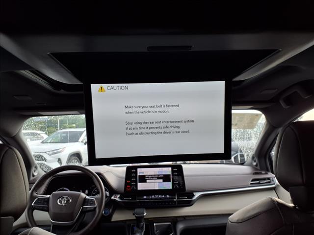 2021 Toyota Sienna PLATINUM