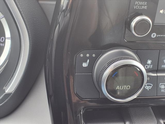 2022 Toyota Highlander Hybrid HYBRID XLE