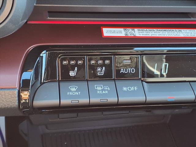 2025 Toyota Prius Plug-in Hybrid XSE PREMIUM