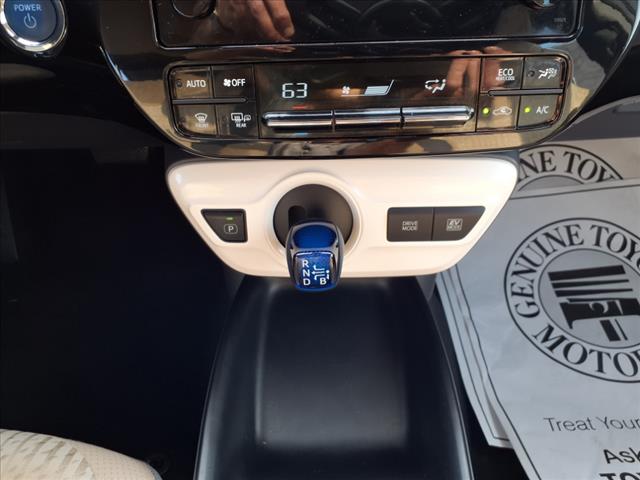 2017 Toyota Prius TWO