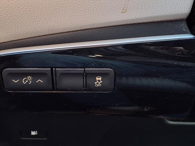2016 Toyota Prius TWO