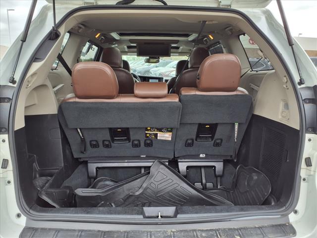 2019 Toyota Sienna LIMITED PREMIUM