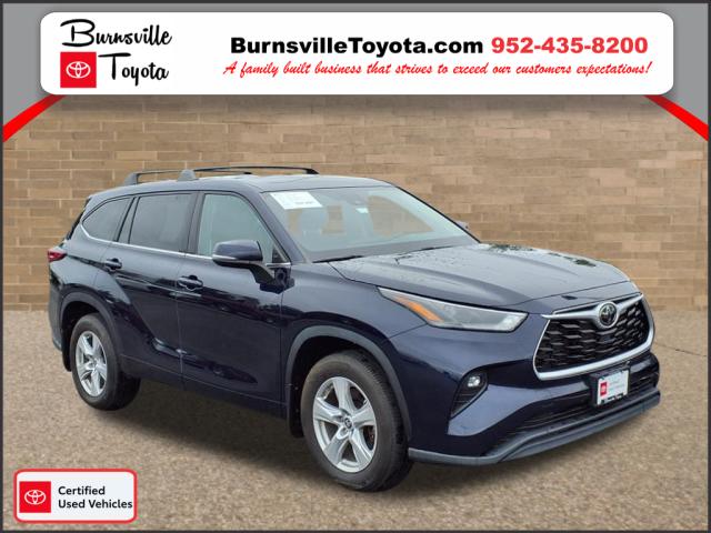 2022 Toyota Highlander LE