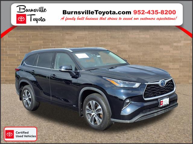 2022 Toyota Highlander Hybrid HYBRID XLE