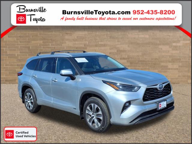 2022 Toyota Highlander Hybrid HYBRID XLE