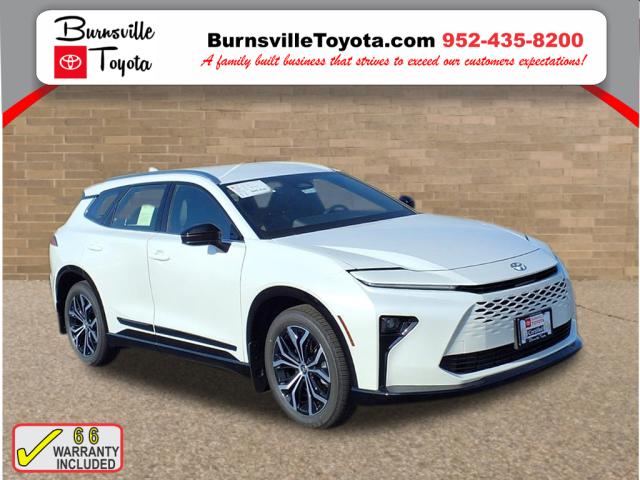 2025 Toyota Crown Signia XLE
