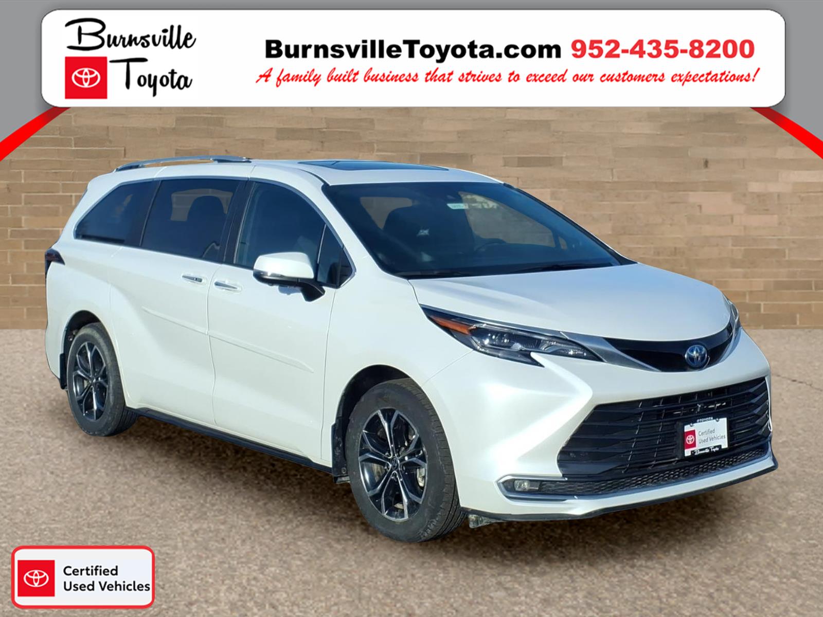 2025 Toyota Sienna Platinum 7-Passenger