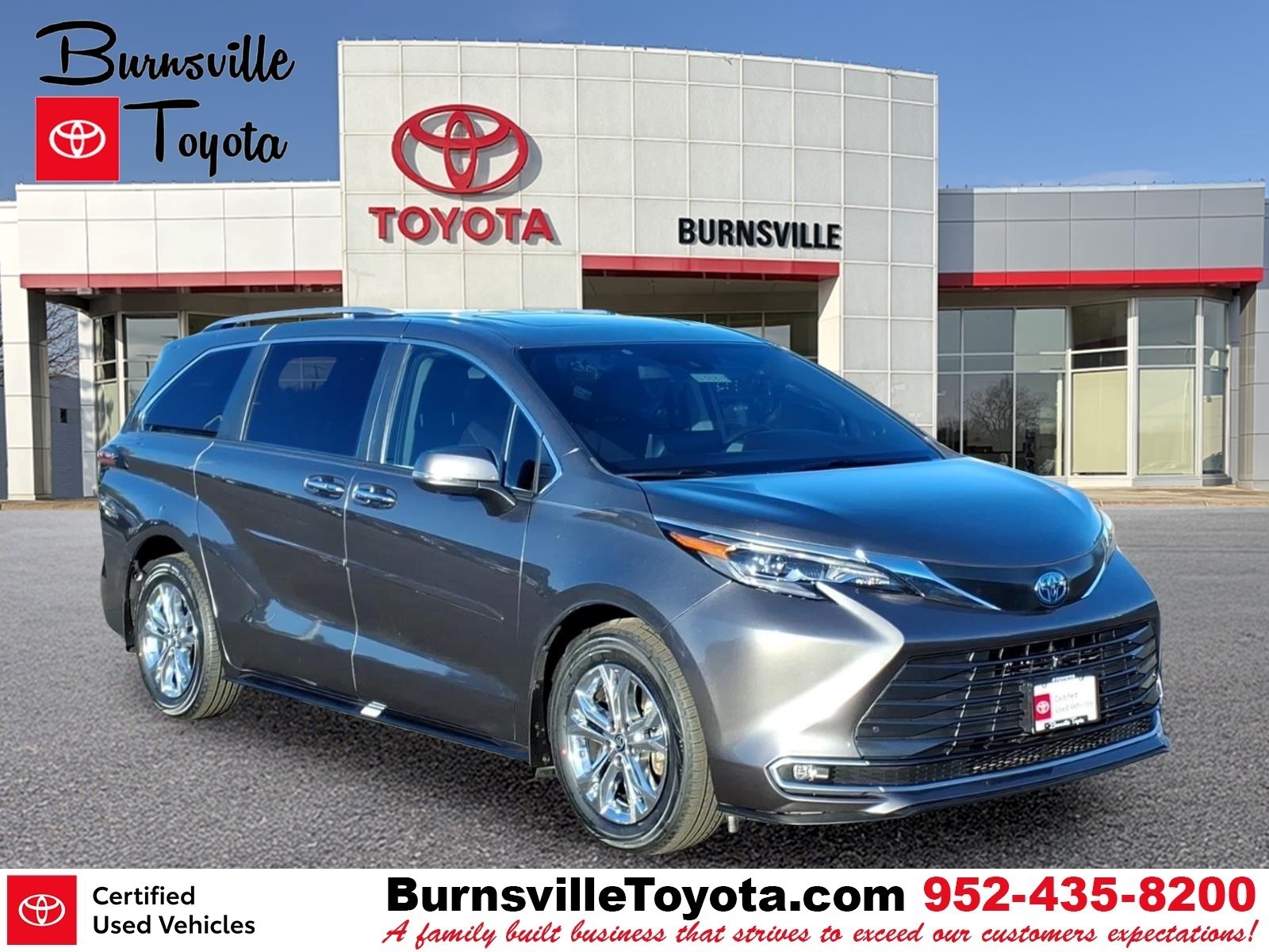 2024 Toyota Sienna Platinum 7-Passenger AWD