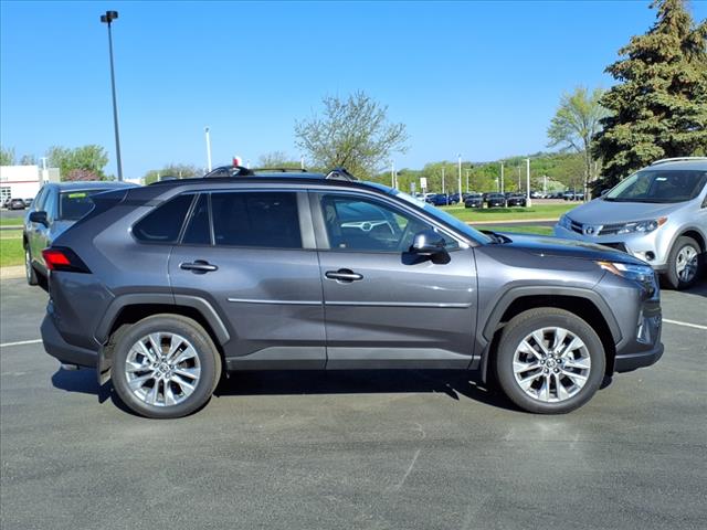 2024 Toyota RAV4 XLE PREMIUM