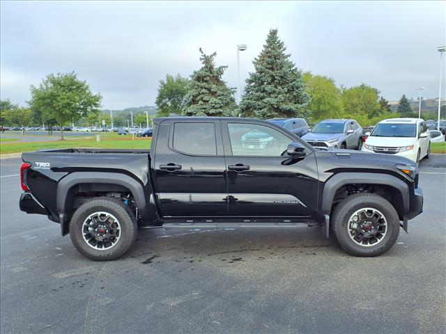 2025 Toyota Tacoma TRD OFF ROAD HYBR