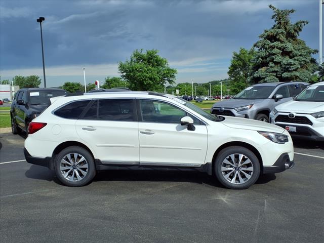 2018 Subaru Outback TOURING