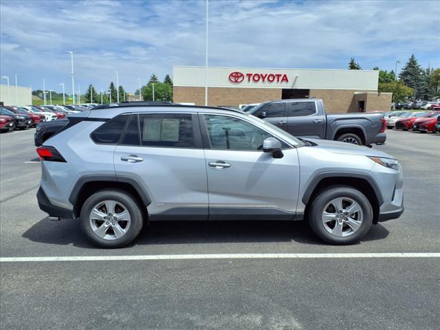 2022 Toyota RAV4 Hybrid HYBRID XLE