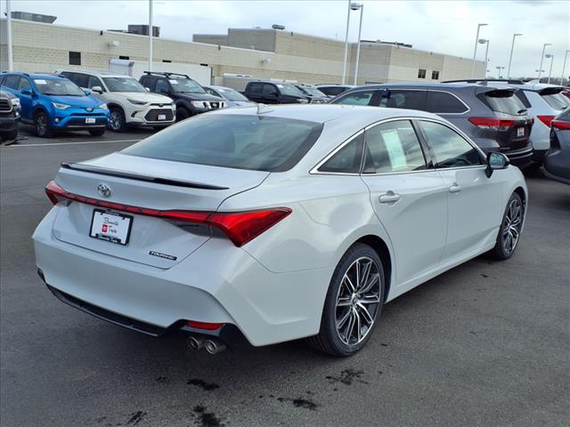2022 Toyota Avalon TOURING