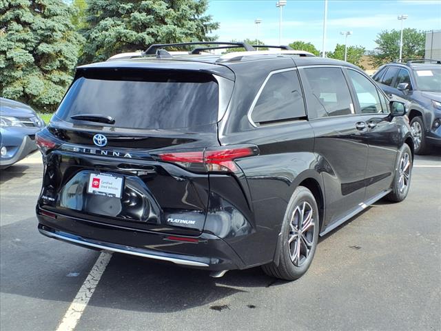 2025 Toyota Sienna PLATINUM