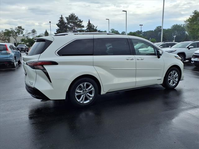 2021 Toyota Sienna PLATINUM