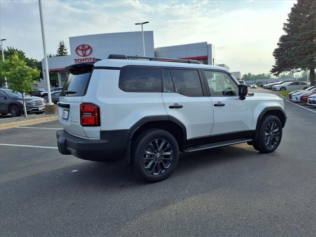 2025 Toyota Land Cruiser 4DR 4WD