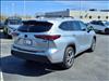2022 Toyota Highlander Hybrid HYBRID XLE